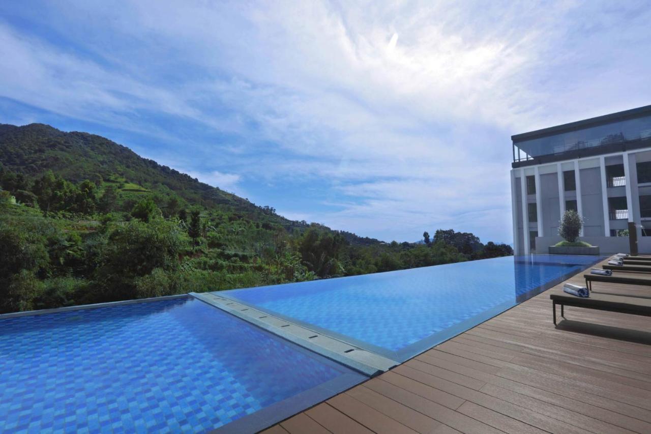 Grand Aston Puncak Hotel & Resort Ciseureuh Exterior foto