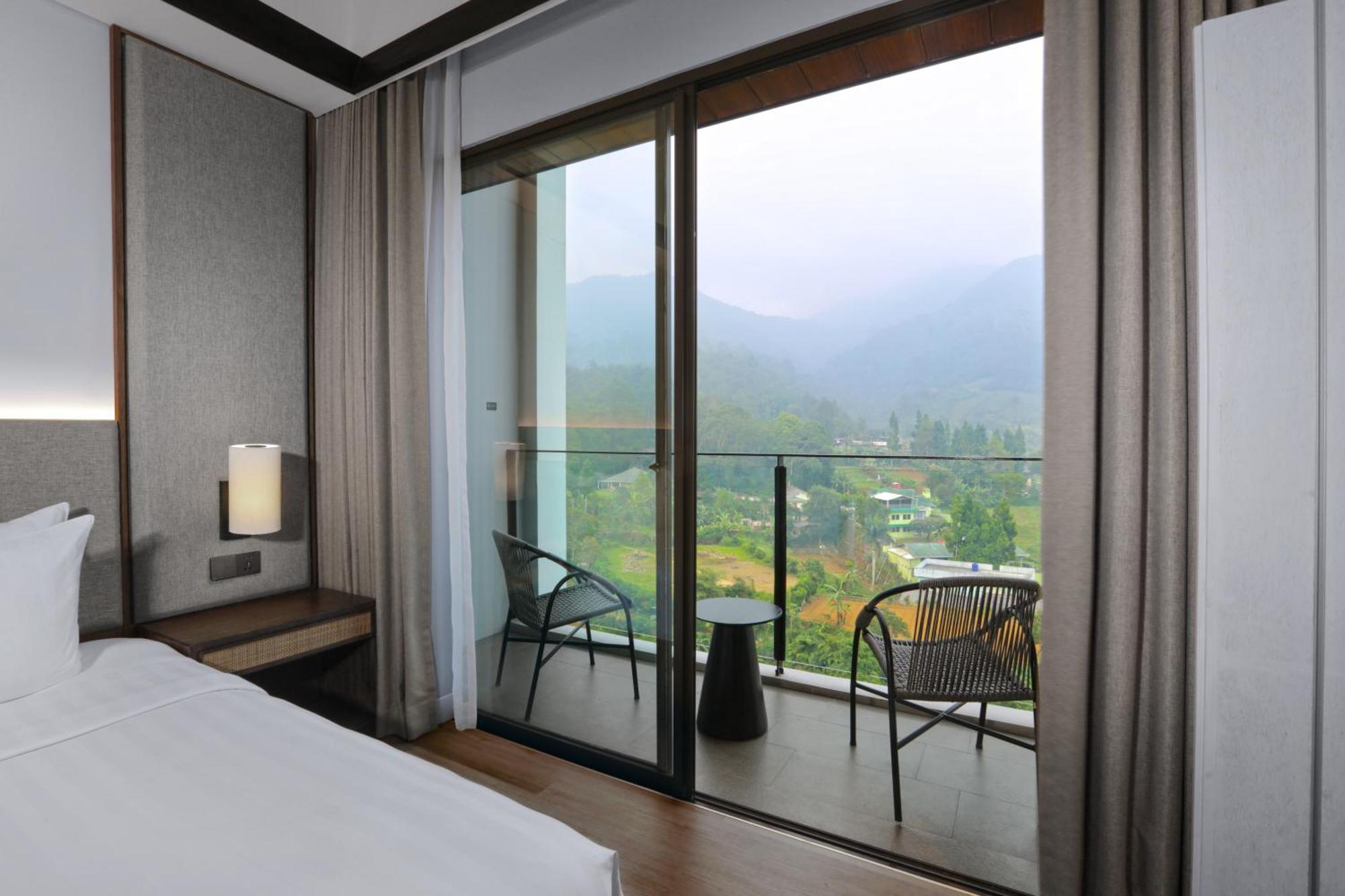 Grand Aston Puncak Hotel & Resort Ciseureuh Exterior foto